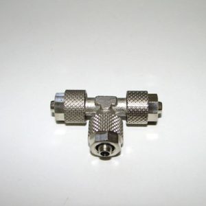 Plastic brake hose connector - T piece